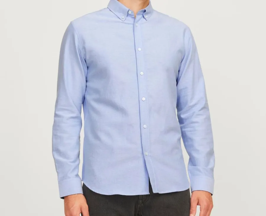 Camisa azul cielo